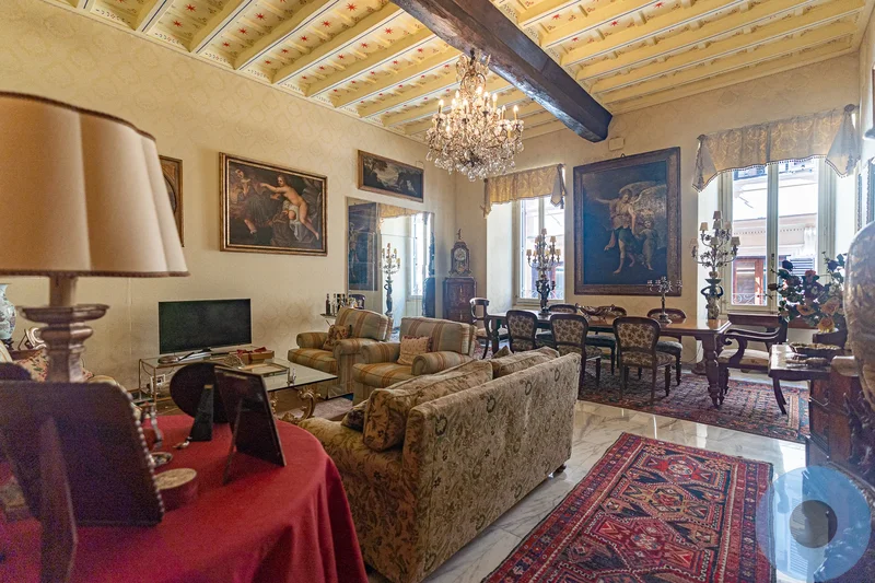 Pantheon: Prestigious large apartment in the heart of the historic center - Rione Pigna