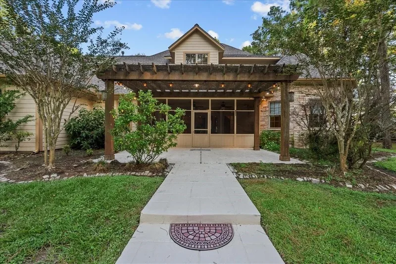 7306 Live Oak Circle, Alvin, Texas, United States. - Photo 42