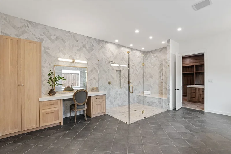 10565 Cromwell Drive, Dallas, TX 75229, Dallas, Texas, United States. - Photo 2