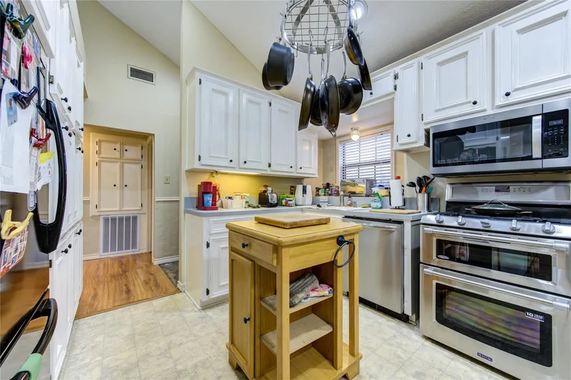 11217 Todd Street, Houston, Texas, United States. - Photo 16