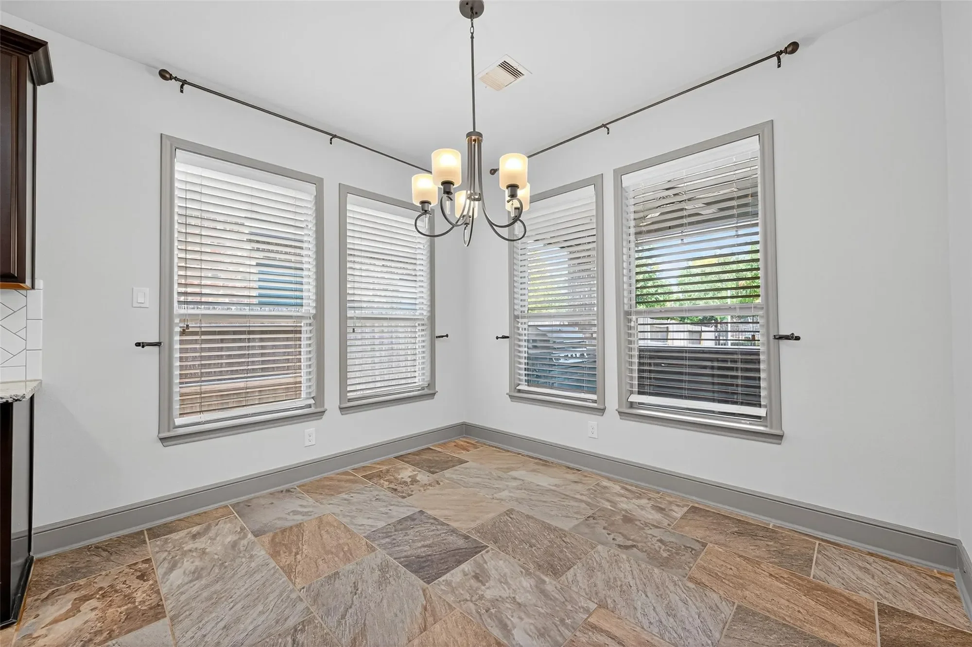 Gallery photo 12