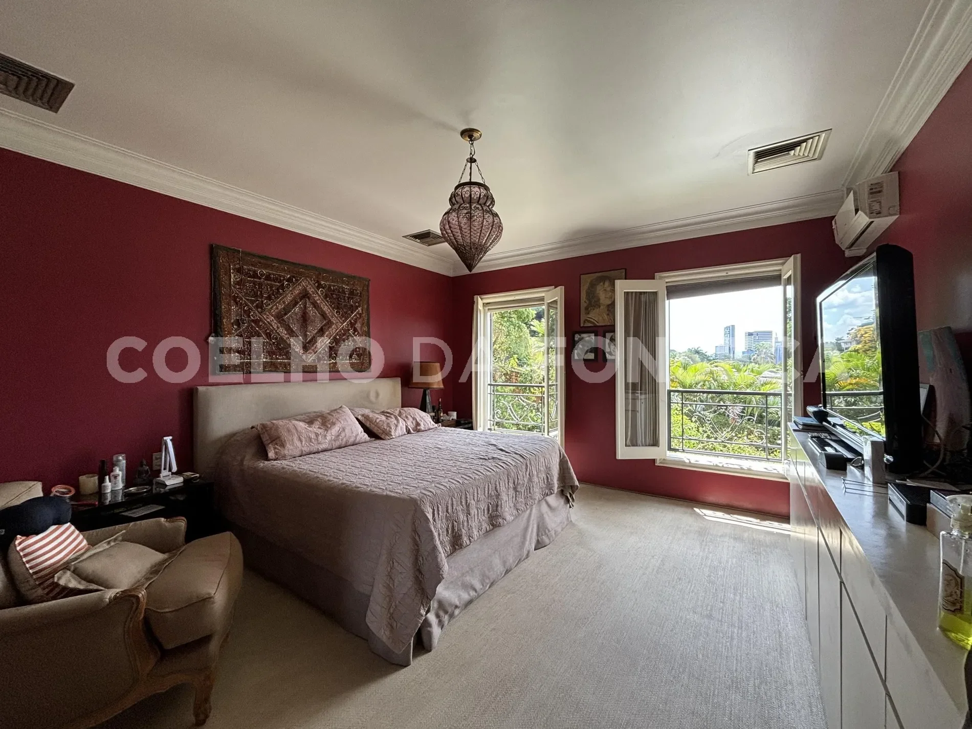 Gallery photo 2