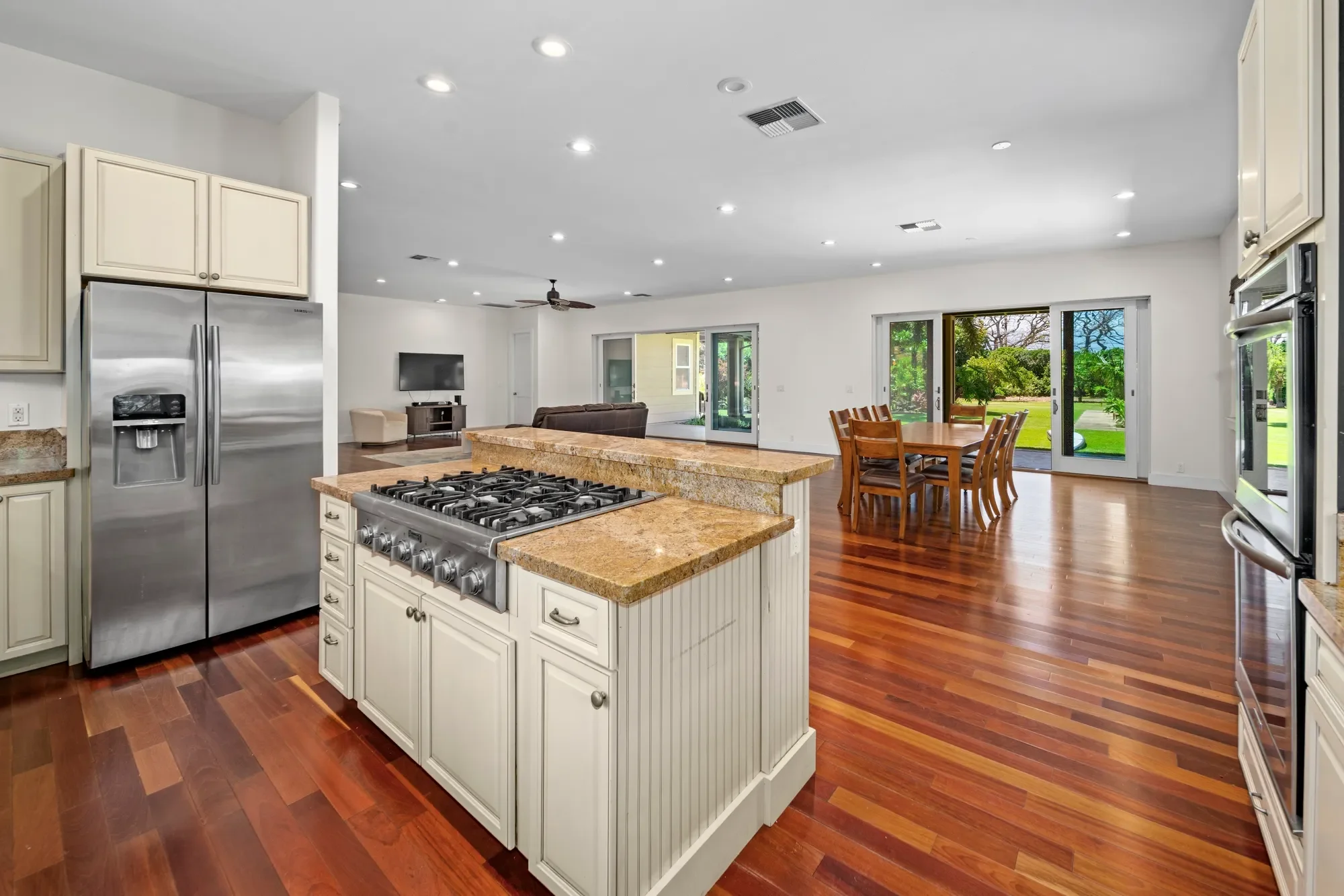 1050 Kapukaulua Place, Paia, HI 96779, Paia, Hawaii, United States. - Photo 3