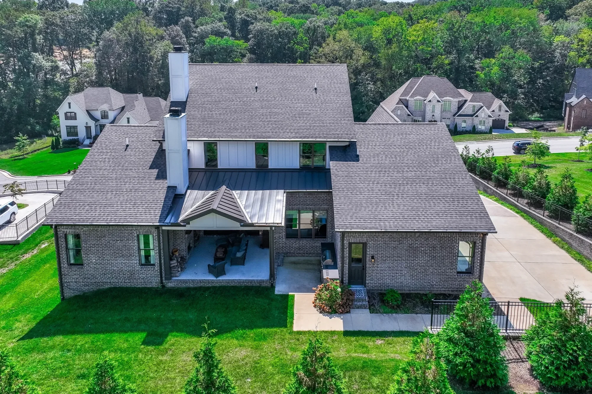 1596 Eastwood Dr , Brentwood, TN 37027, Nashville, Tennessee, United States. - Photo 32