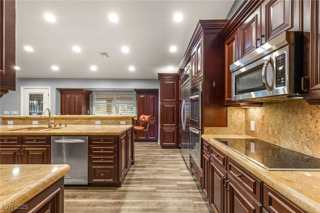 8275 W Craig Road, Las Vegas, Nevada, United States. - Photo 14