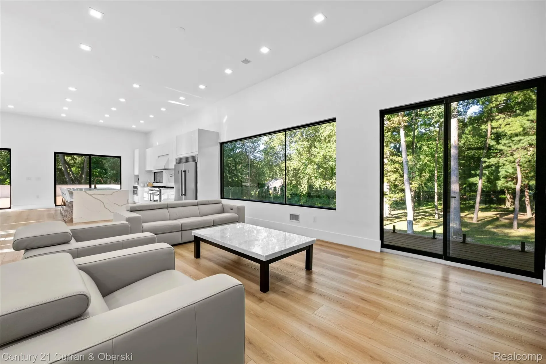 31685 Franklin Fairway Street, Farmington, MI 48334, Farmington Hills, Michigan, United States. - Photo 16