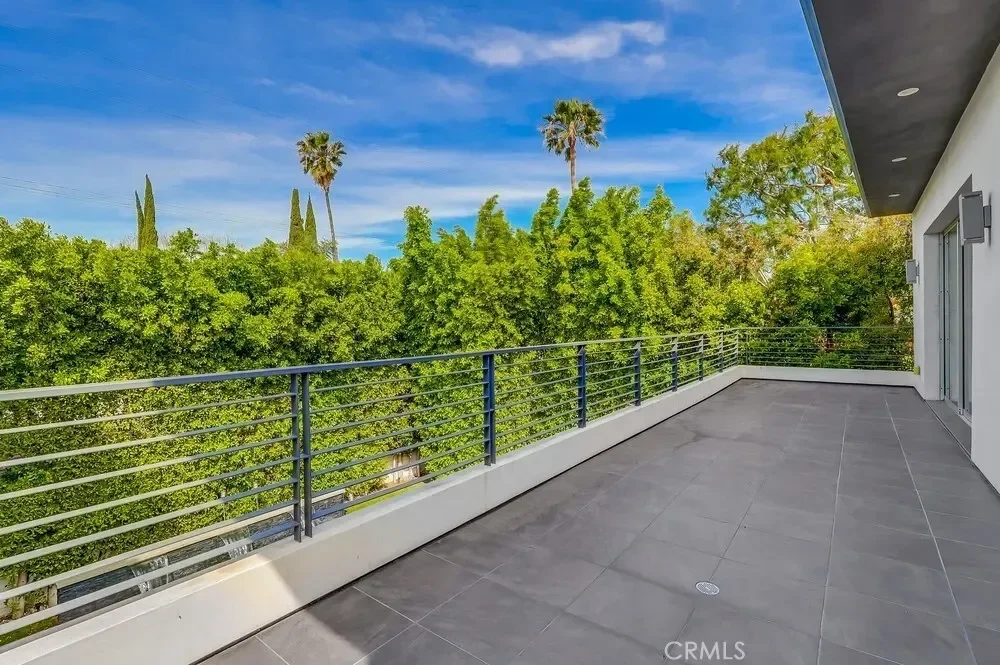 737 N Cherokee Avenue, Los Angeles, California, United States. - Photo 29
