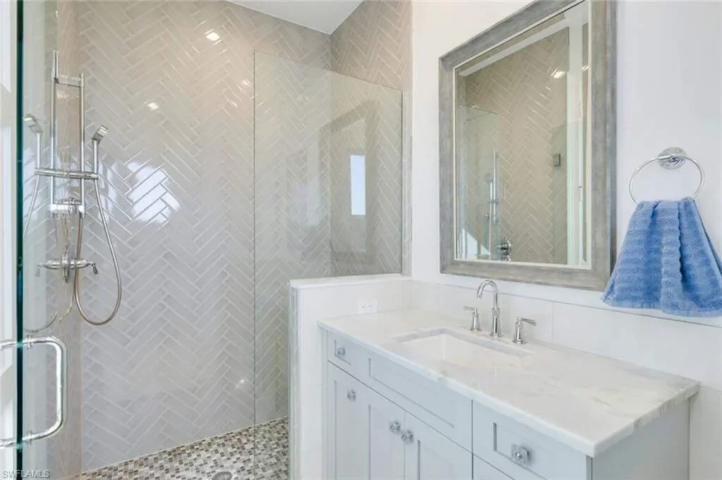 8180 Estero Blvd, Fort Myers Beach, FL, 33931, USA, Fort Myers Beach, Florida, United States. - Photo 35