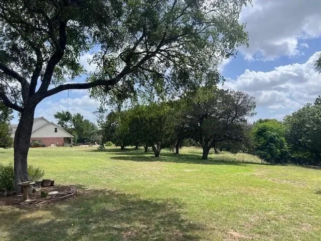 306 Kash Derrick Drive, China Spring, TX 76633, China Spring, Texas, United States. - Photo 25