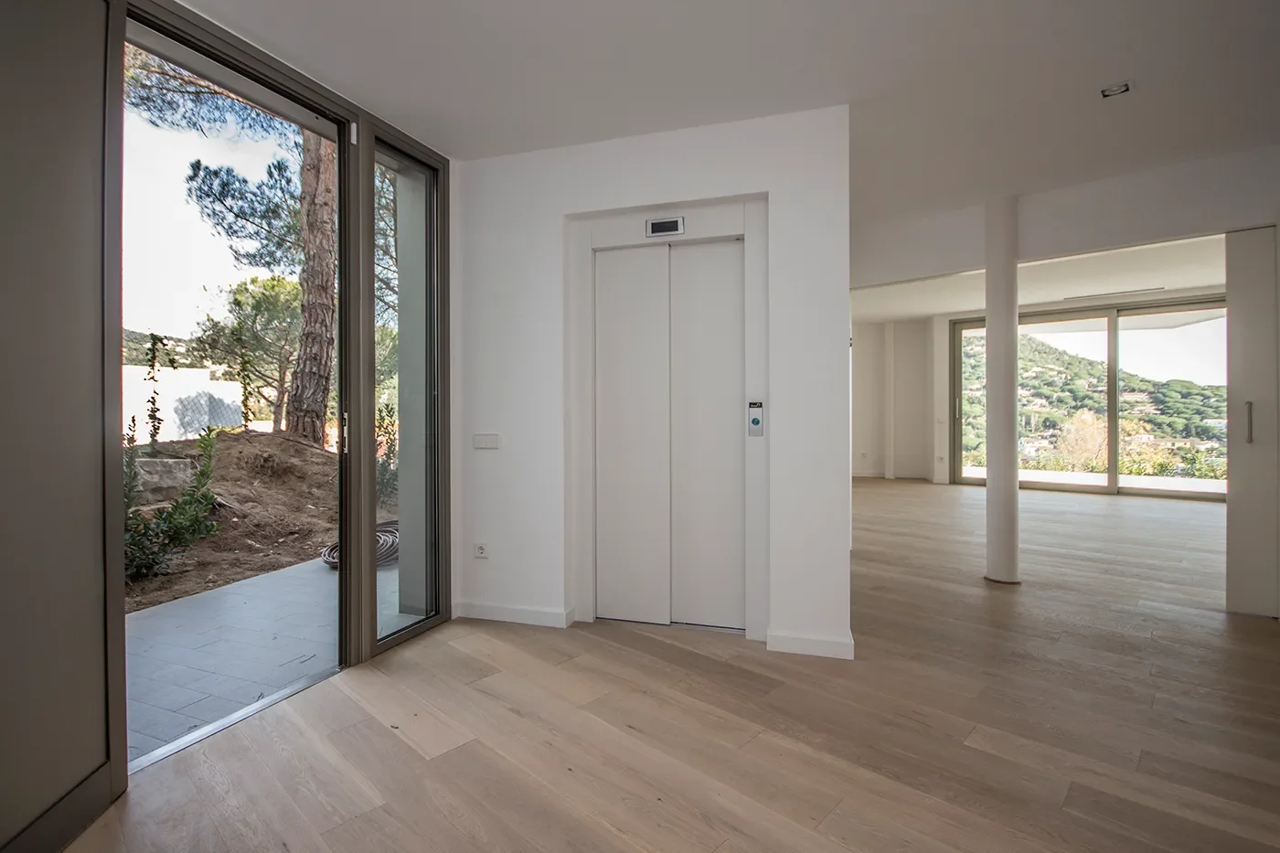 Gallery photo 10