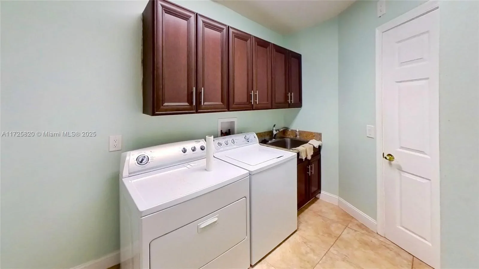 1 Balfour Rd E, Palm Beach Gardens, Florida, United States. - Photo 20