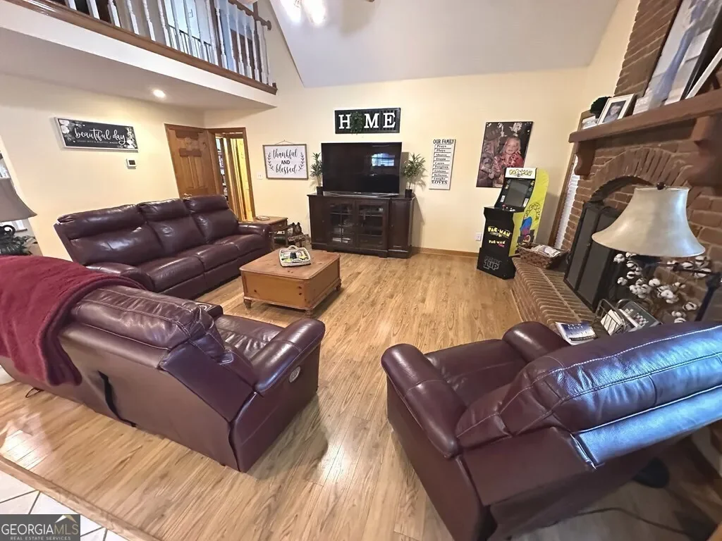 Gallery photo 9