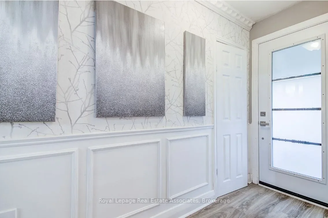 Gallery photo 8
