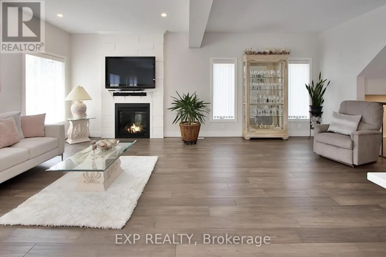 Gallery photo 11