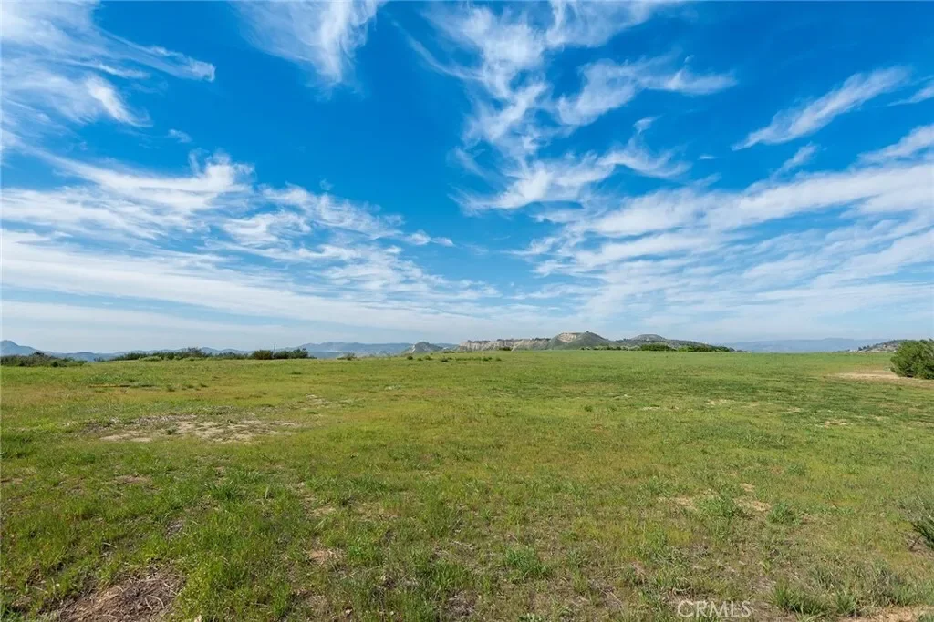 24931 THOUSAND PEAKS Road, Hidden Hills, California, United States. - Photo 8