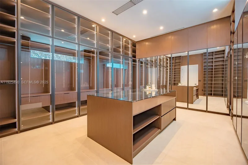 9840 SW 73rd Ct, Pinecrest, FL 33156, Coral Gables, Florida, United States. - Photo 58