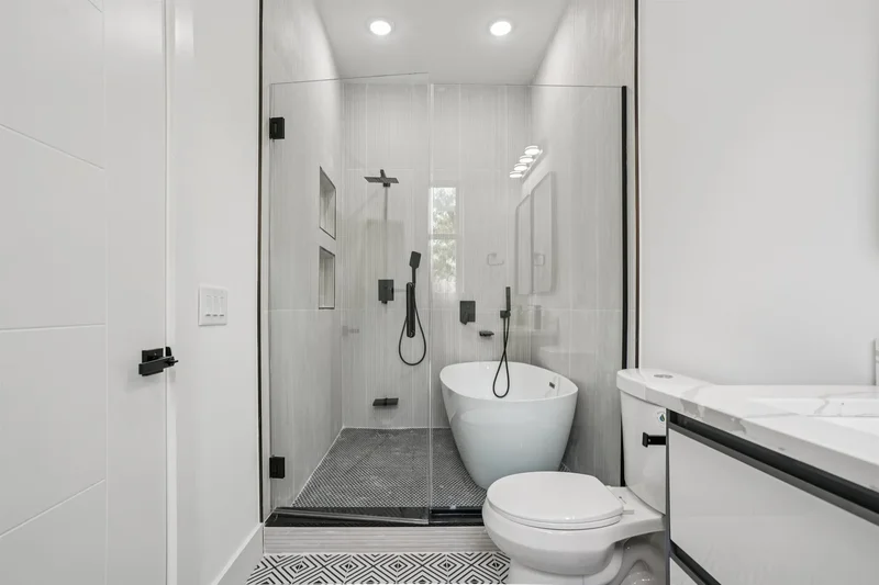 68 Thorne St Unit 1, Jersey City, NJ 07307, Jersey City, New Jersey, United States. - Photo 8