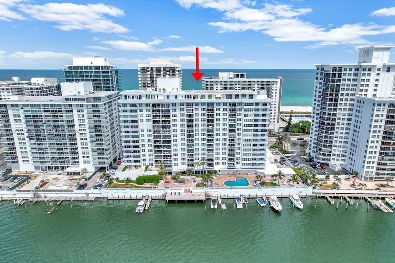 5700 Collins Ave 7A, Miami Beach, FL 33140, Miami Beach, Florida, United States. - Photo 18