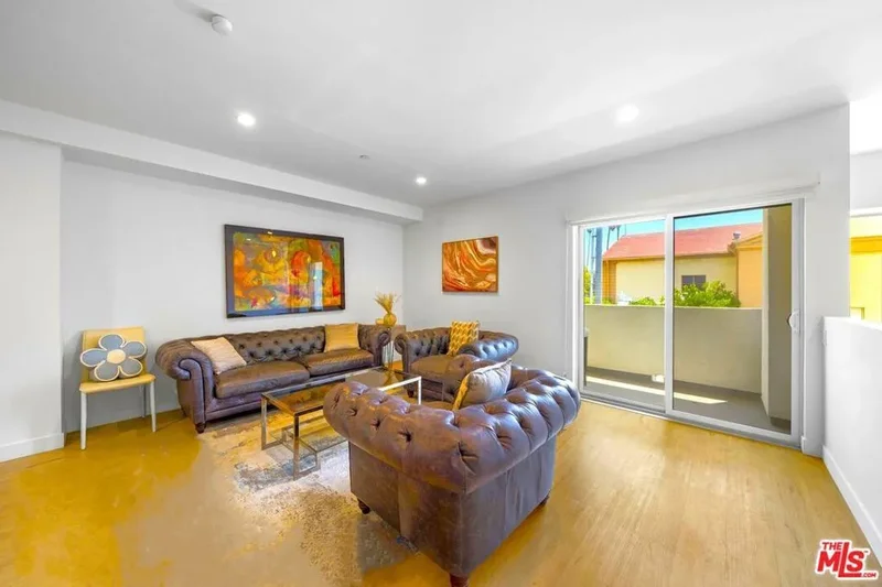 497 N St Andrews Place, Los Angeles, California, United States. - Photo 13