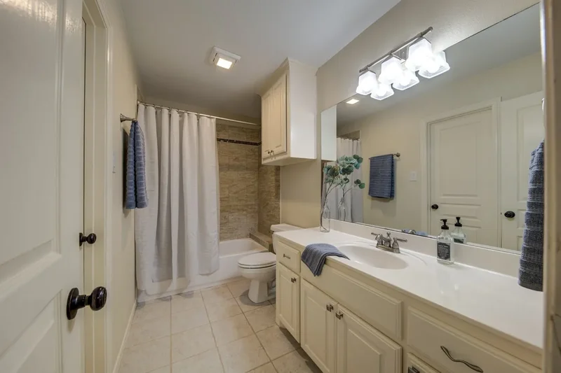 258 W Ridge Street, Decatur, TX 76234, Decatur, Texas, United States. - Photo 27