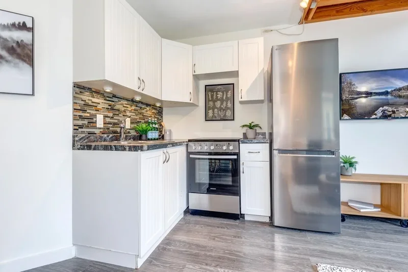 2158 Sarajevo Drive 1, Whistler, British Columbia, Canada. - Photo 13