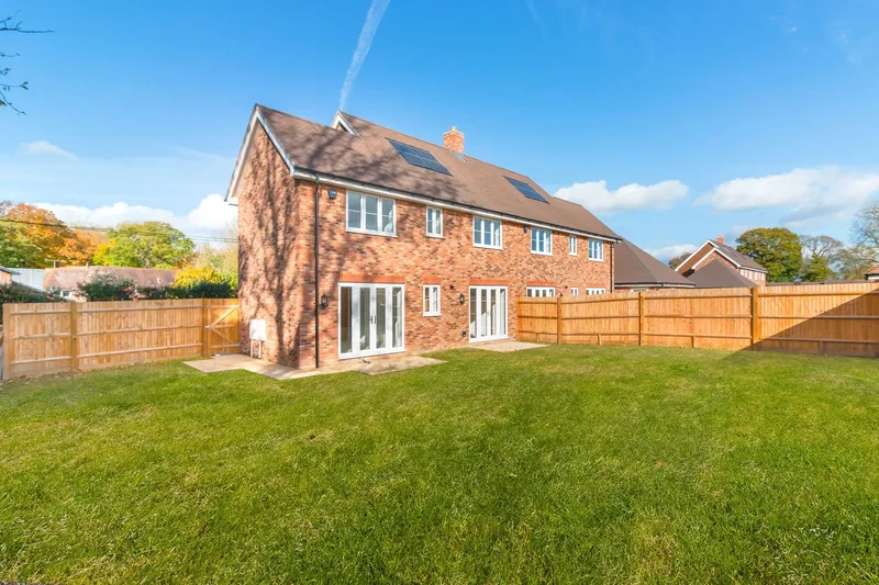 Plot 1 Kingfisher Walk, Upper Dicker, East Sussex, BN27 3QJ, Upper Dicker, England, United Kingdom. - Photo 5