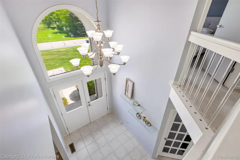 4136 Oakland Ridge Drive, LakeOrion, MI 48359, Pontiac, Michigan, United States. - Photo 13