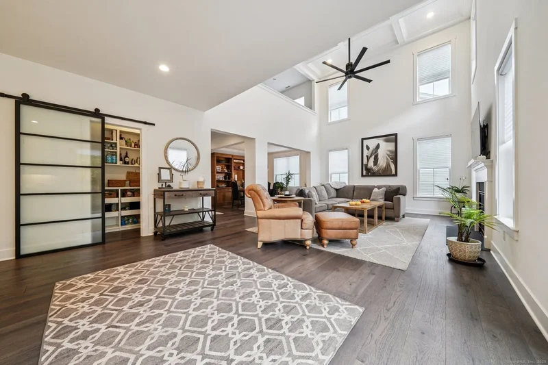 33 Enclave Drive, #33, Trumbull, CT, 06611, USA, Trumbull, Connecticut, United States. - Photo 22