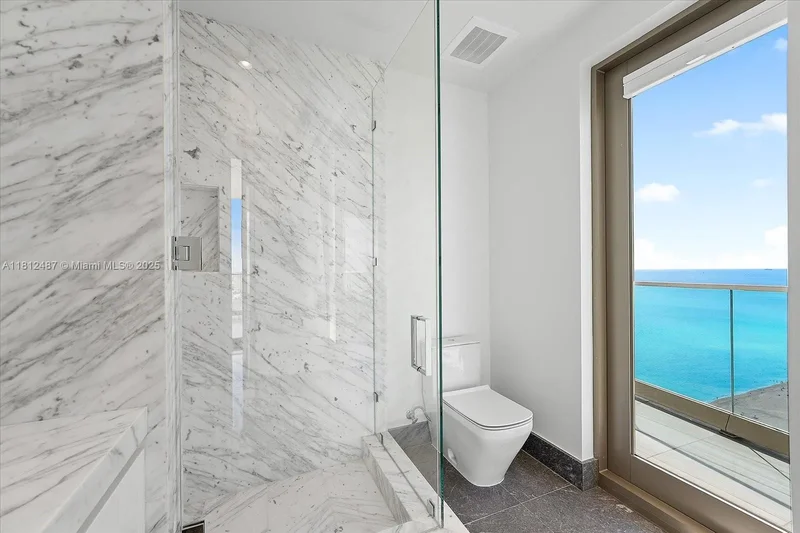 17901 Collins Ave 3004, Golden Beach, Florida, United States. - Photo 2