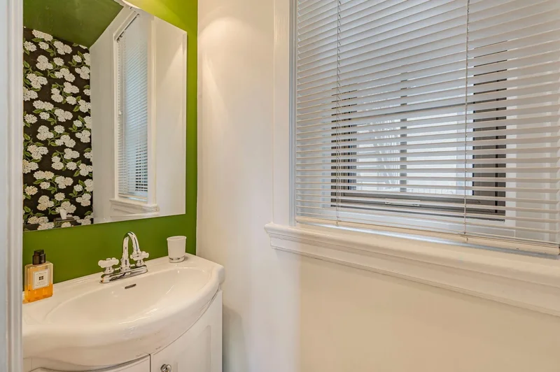1321 Rue Sherbrooke O. B41, Montréal, Quebec, Canada. - Photo 19