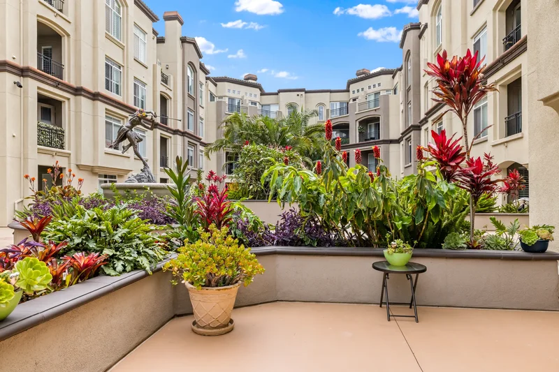 9237 Regents Road Unit K101 , San Diego, CA 92037, San Diego, California, United States. - Photo 24