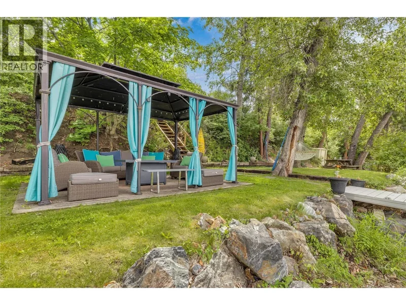 4511 Crawford Road, Lake Country, BC, V4V2C7, CANADA, Lake Country, British Columbia, Canada. - Photo 14