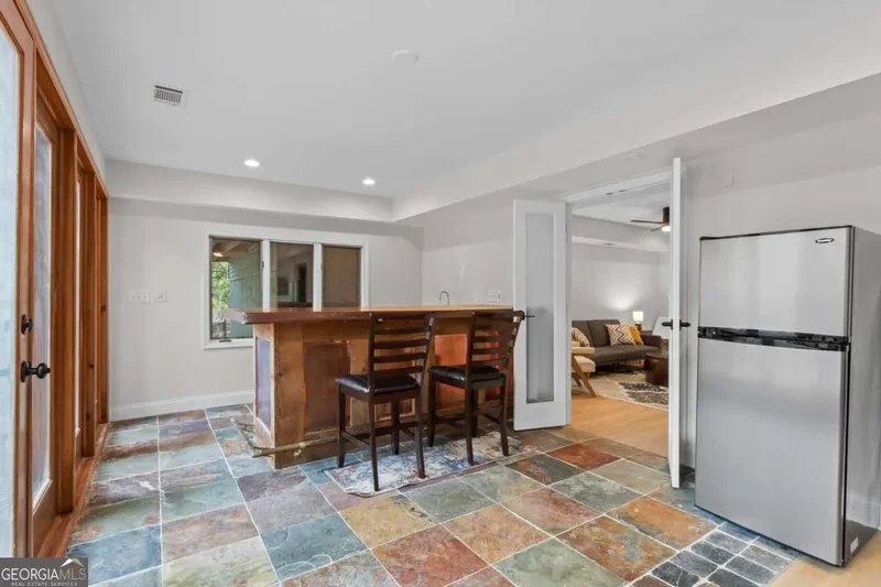 1890 Spalding Drive, Atlanta, GA 30350, Atlanta, Georgia, United States. - Photo 49