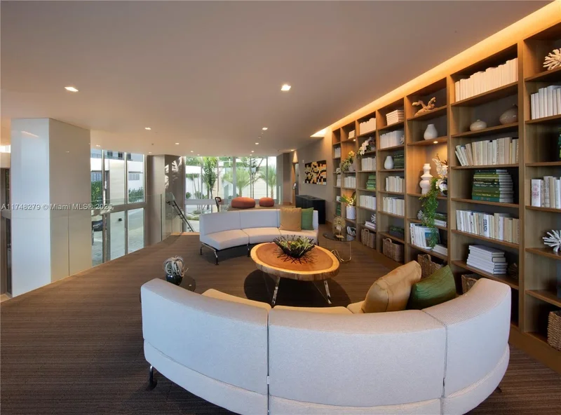 16385 Biscayne Blvd 1221, Golden Beach, Florida, United States. - Photo 47