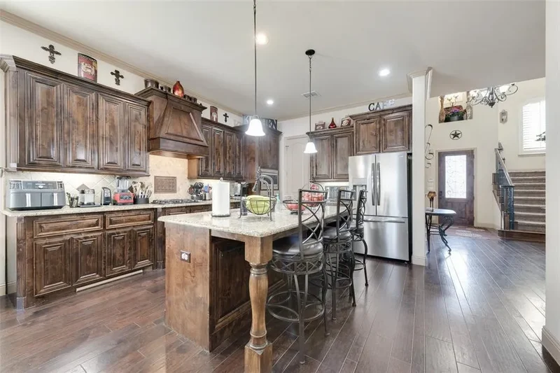 5056 Empire Way, Irving, Texas, United States. - Photo 32