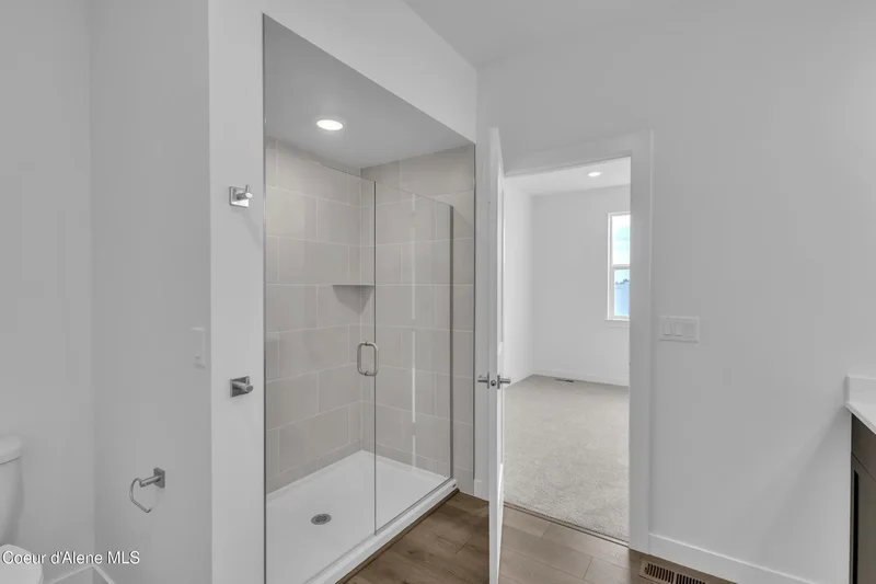 6875 N Coeur Terre Blvd, Coeur d'Alene, ID 83815, Coeur d'Alene, Idaho, United States. - Photo 15