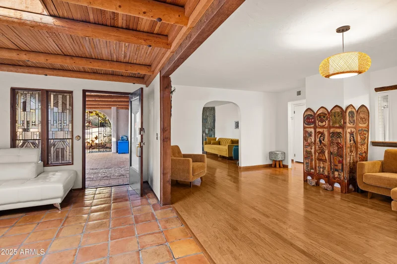 1655 Johnny Guitar Street, Sedona, AZ 86336, Sedona, Arizona, United States. - Photo 13