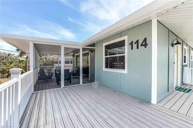 114 Lovers LN, Fort Myers Beach, Florida, United States. - Photo 29