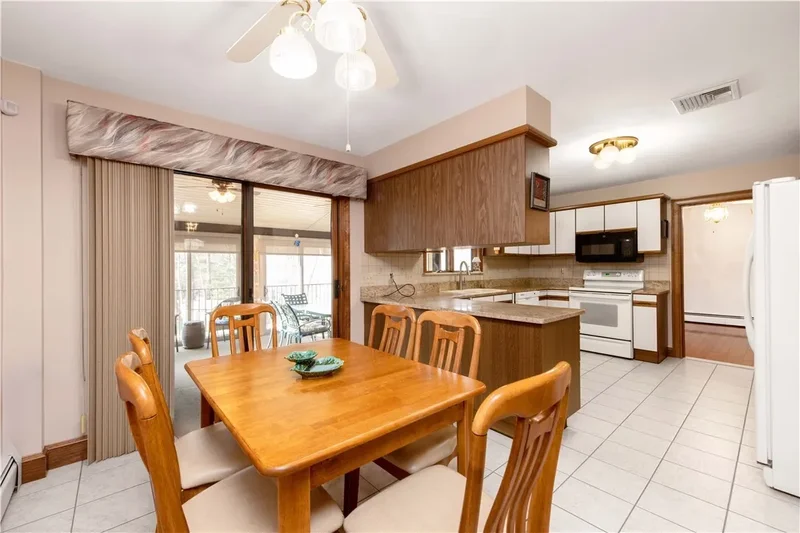 6 Christopher Drive, Johnston, Rhode Island, United States. - Photo 35