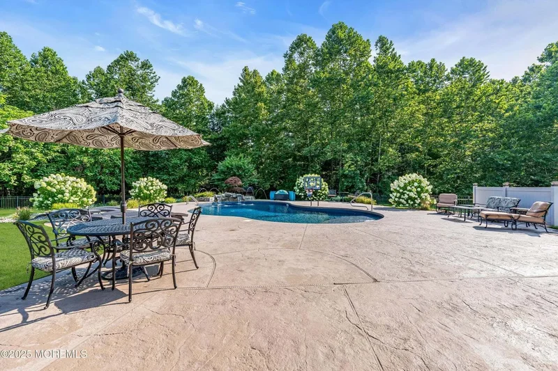 11 Brian Court, Farmingdale, New Jersey, United States. - Photo 44
