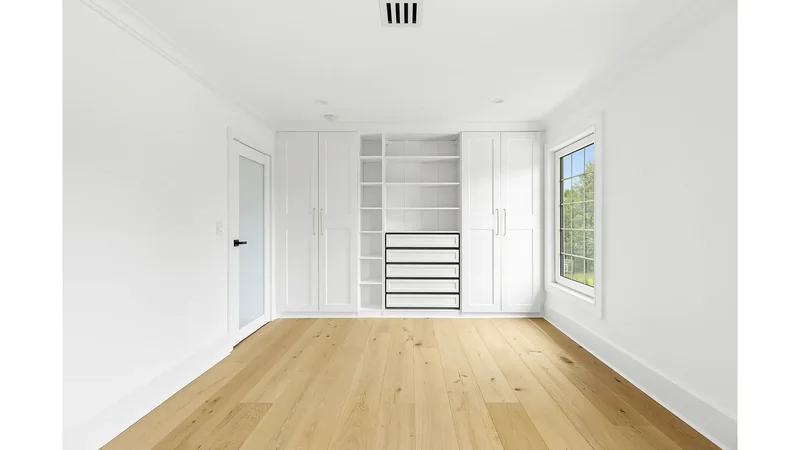 132 Arthur Street, Garden City, New York, United States. - Photo 7