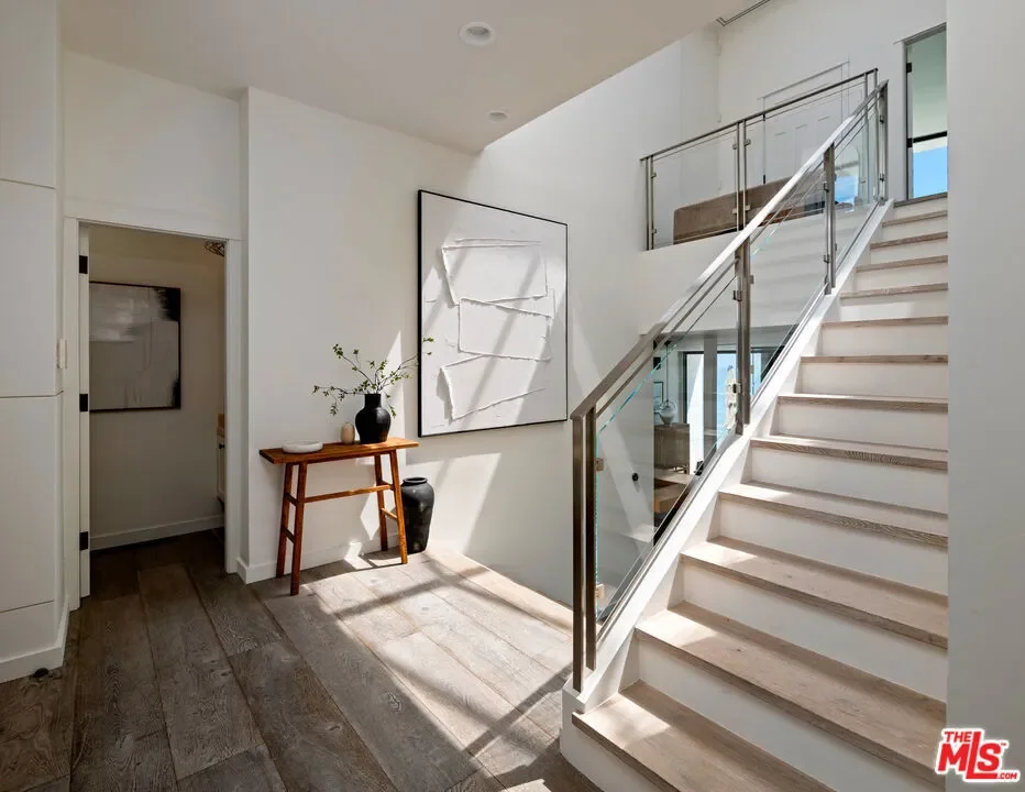 Gallery photo 12