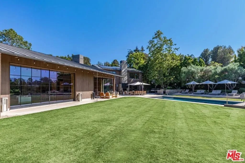 859 Woodacres Road, Santa Monica, California, United States. - Photo 40