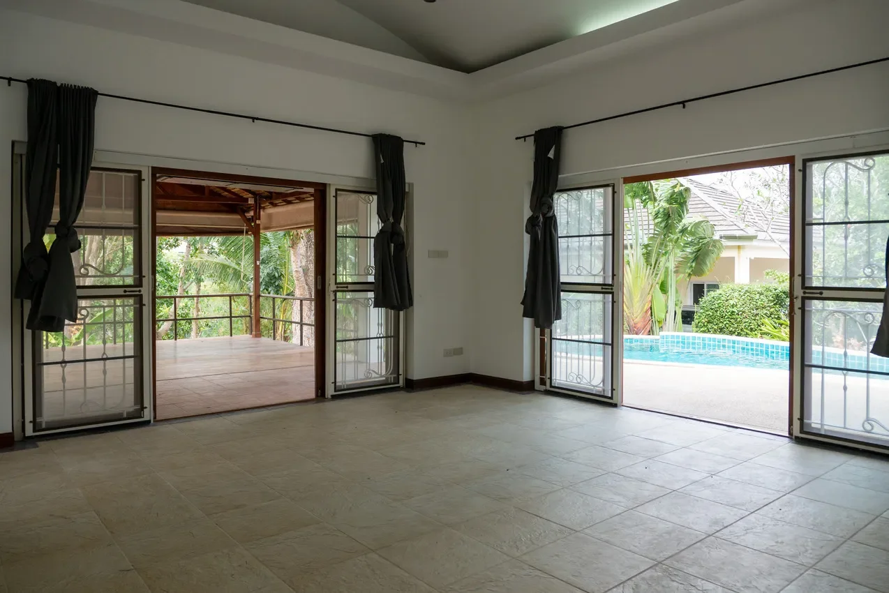 Phuket,, Chalong, Phuket, Thailand. - Photo 41