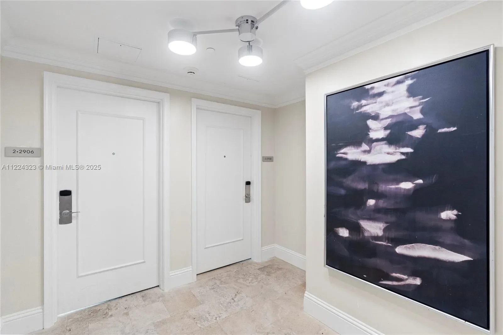 4401 COLLINS AV 2906/2908, Miami Beach, Florida, United States. - Photo 23