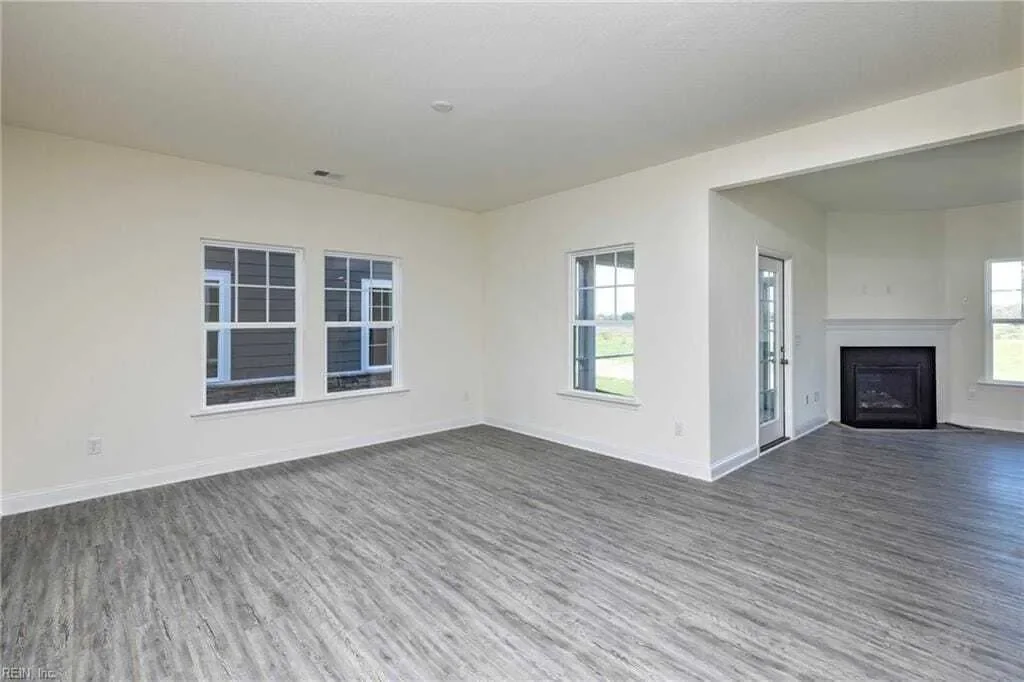 Gallery photo 4