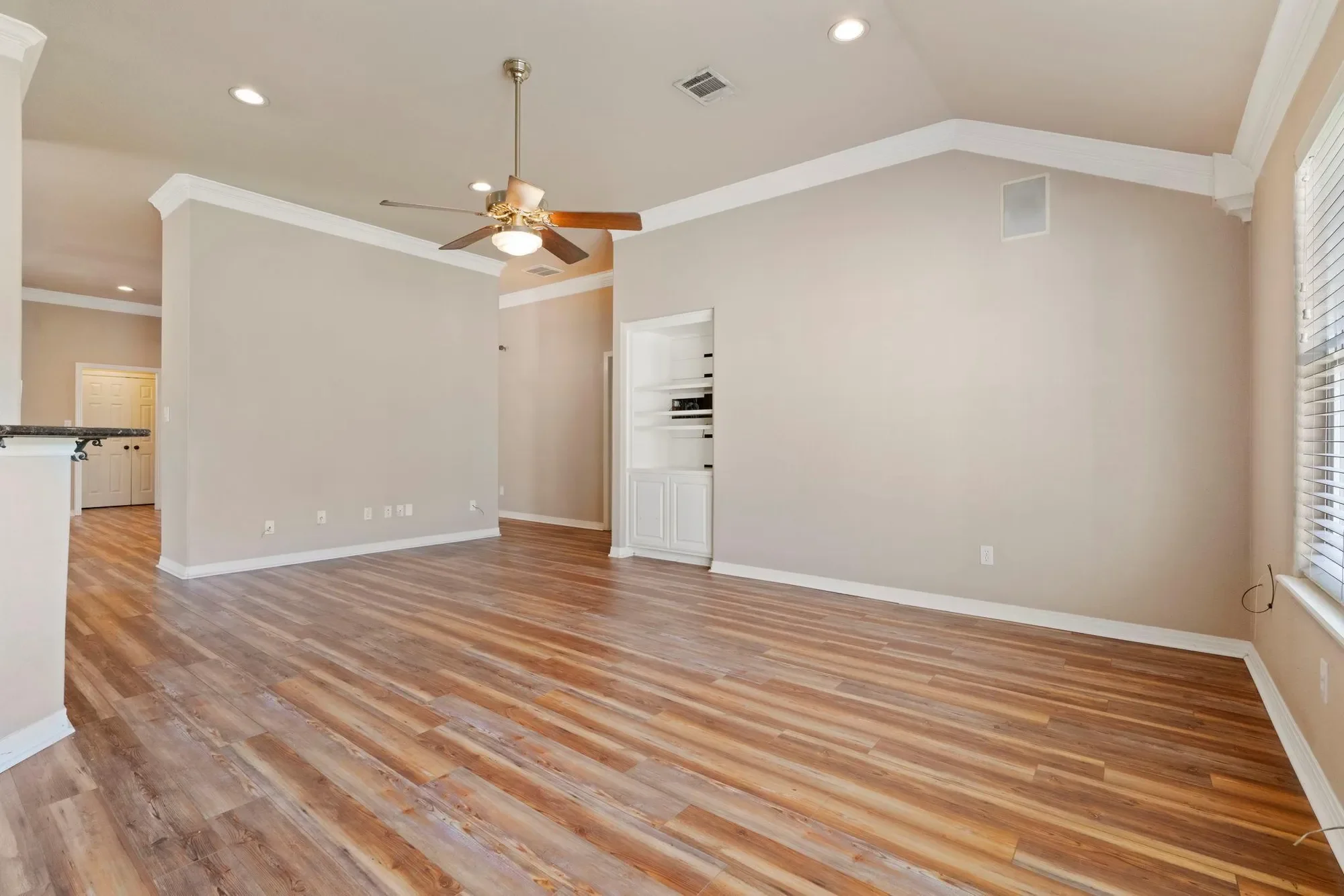 1237 Ridge Harbor DR, Spicewood, Texas, United States. - Photo 14