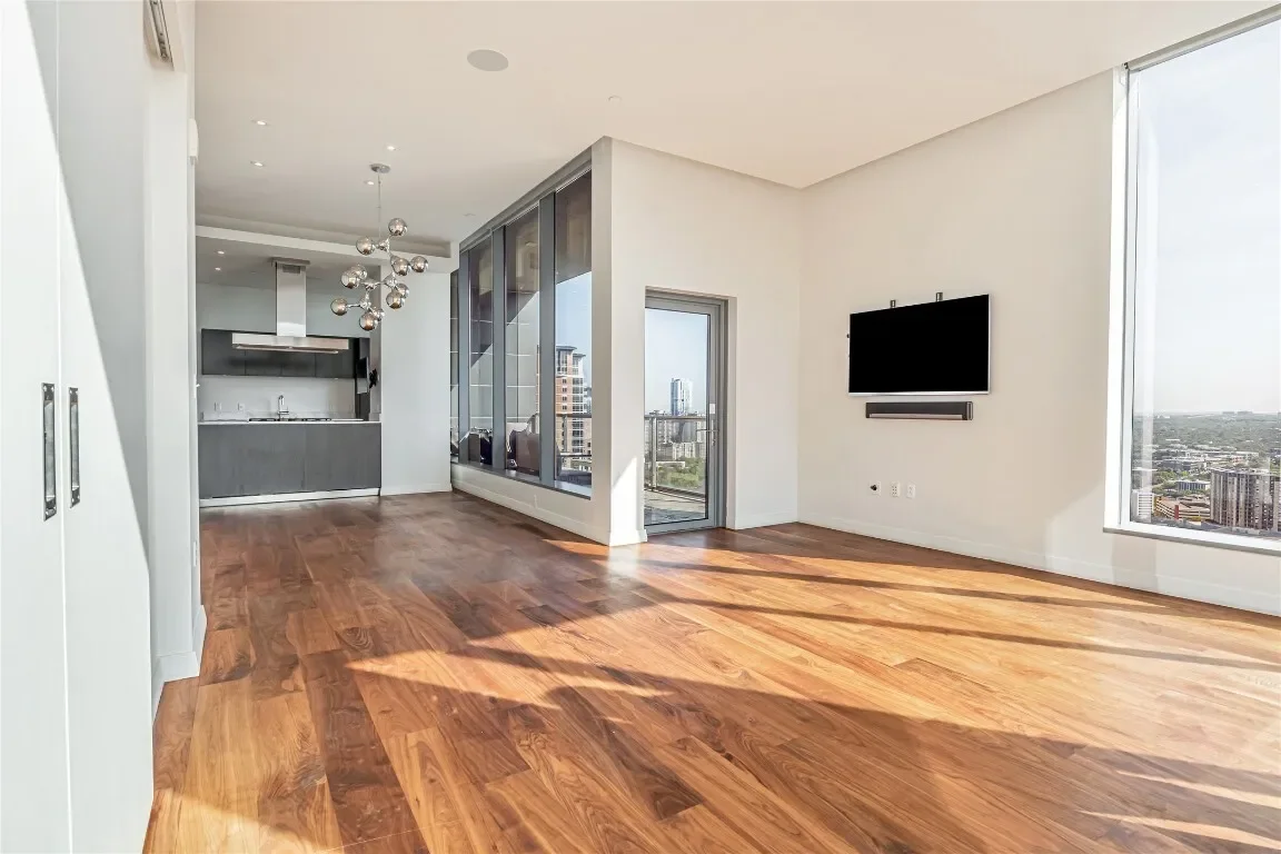 210 Lavaca Street Unit 2903, Austin, TX 78701, Austin, Texas, United States. - Photo 32