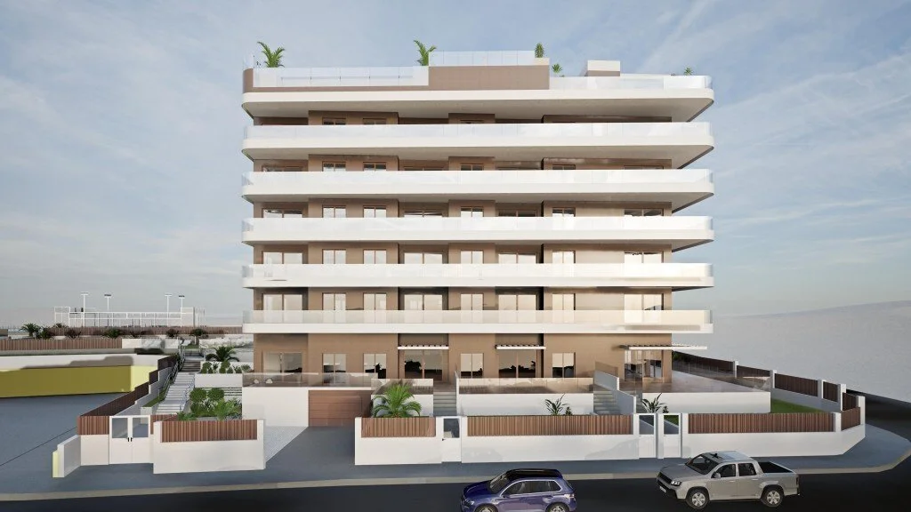 Exterior photo 4