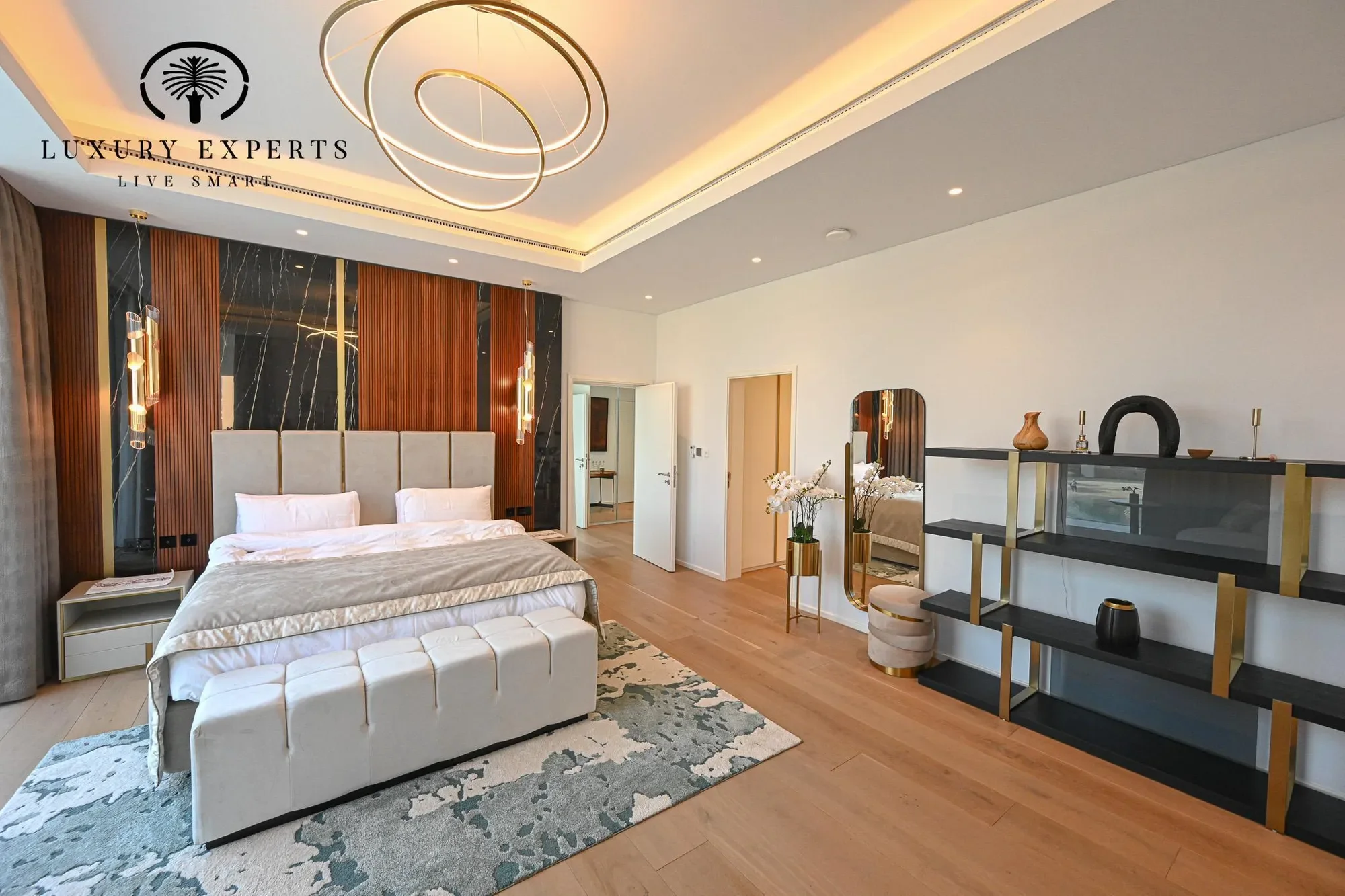 Frond D - The Palm Jumeirah - Dubai - United Arab Emirates, Dubai, Dubai, United Arab Emirates. - Photo 1